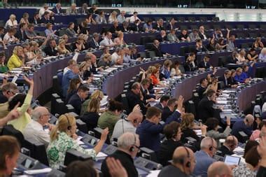 EU Parliament ethics fight muddies Qatargate reforms